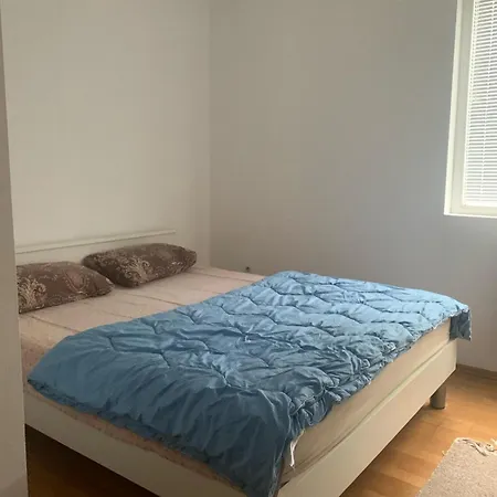 Nova Lux Center 3 דירה סקופיה