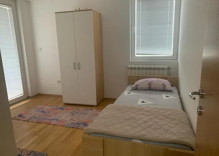 Nova Lux Center 3 Apartment *